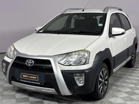 2019-Toyota-Etios-Cross-15-XS-5-dr_0