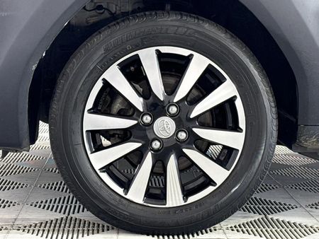 2019-Toyota-Etios-Cross-15-XS-5-dr_4