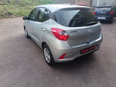 2021-Hyundai-Grand-i10-125-Fluid-Auto_4