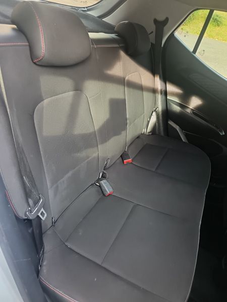 2021-Hyundai-Grand-i10-125-Fluid-Auto_7