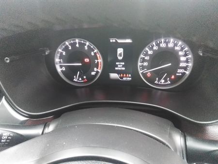 2024-Toyota-Starlet-Cross-15XR_11