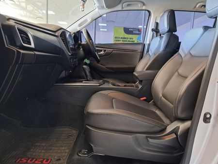 2023-Isuzu-D-Max-19-DDI-HR-LS-Auto-Double-Cab_19