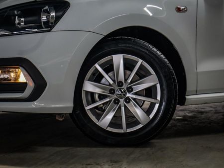2025-Volkswagen-Polo-Vivo-14_6