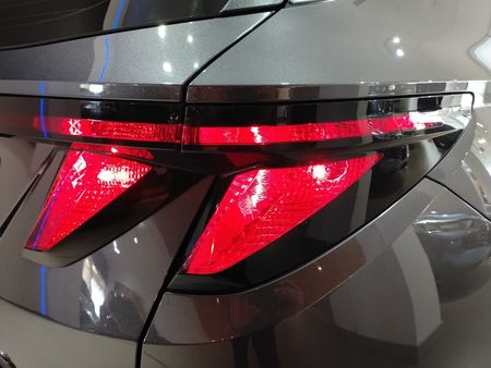 2023-Hyundai-Tucson-20-Premium-Auto_11