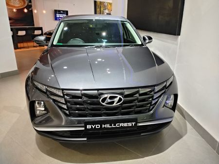 2023-Hyundai-Tucson-20-Premium-Auto_4