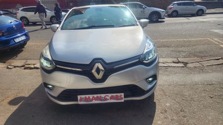 2018-Renault-Clio-IV-900T-Dynamique-5-dr-66kW_0