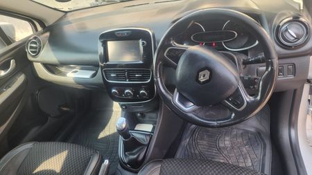 2018-Renault-Clio-IV-900T-Dynamique-5-dr-66kW_12