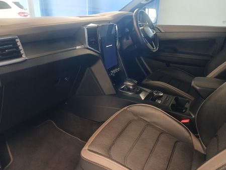 2026-Volkswagen-Amarok-30-TDI-V6-184kW-4Motion-Aventura-Auto-Double-Cab_9