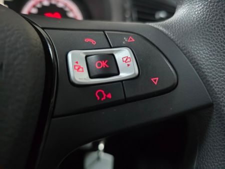2026-Volkswagen-Polo-Vivo-14-Life_20