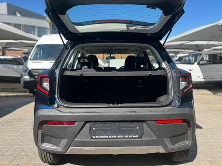 2026-Mahindra-XUV-3XO-12T-MX3-Auto_5