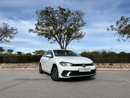 2023-Volkswagen-Polo-10-TSI-Life_0
