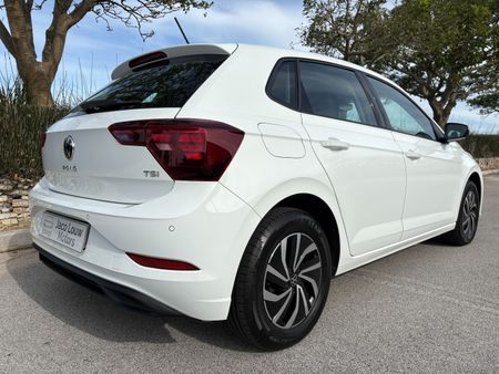 2023-Volkswagen-Polo-10-TSI-Life_14