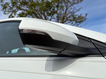 2023-Volkswagen-Polo-10-TSI-Life_6