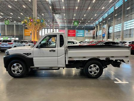 2023-Mahindra-Pik-Up-22-mHawk-S4-Dropside_5