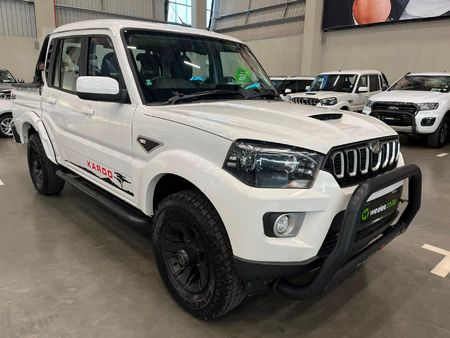 2023-Mahindra-Pik-Up-22-mHawk-S6-4x4-Double-Cab_0