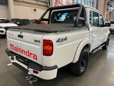 2023-Mahindra-Pik-Up-22-mHawk-S6-4x4-Double-Cab_2