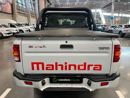 2023-Mahindra-Pik-Up-22-mHawk-S6-4x4-Double-Cab_3