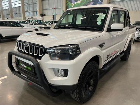 2023-Mahindra-Pik-Up-22-mHawk-S6-4x4-Double-Cab_6