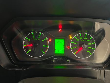 2024-Mahindra-Pik-Up-22-mHawk-S6-4x4-Single-Cab_10