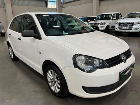 2014-Volkswagen-Polo-16-Trendline-5-dr_0