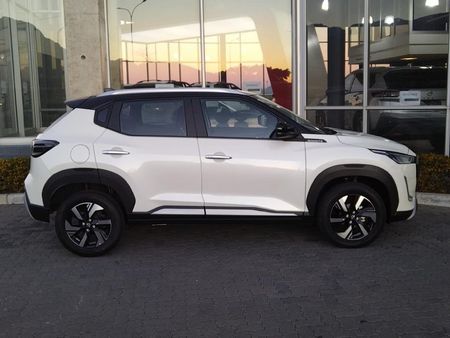 2025-Nissan-Magnite-10T-Acenta-Auto_2