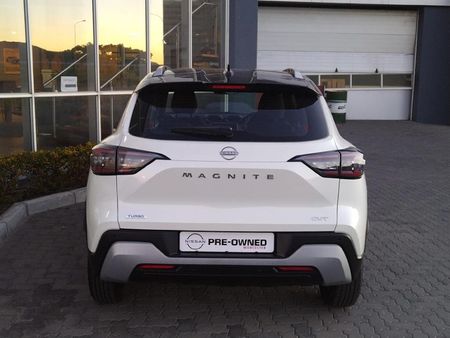 2025-Nissan-Magnite-10T-Acenta-Auto_3
