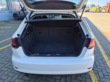 2019-Audi-A3-Sportback-10-TFSI-Auto-30-TFSI_12