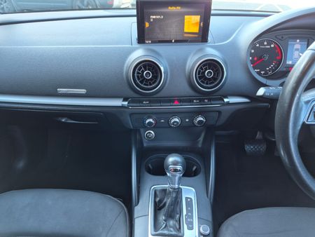 2019-Audi-A3-Sportback-10-TFSI-Auto-30-TFSI_22