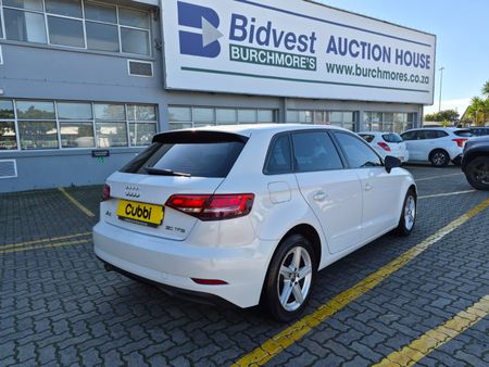 2019-Audi-A3-Sportback-10-TFSI-Auto-30-TFSI_8