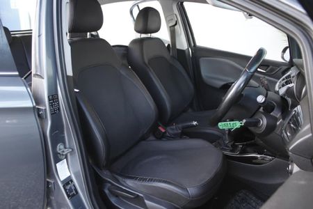 2016-Opel-Corsa-10T-EcoFlex-Cosmo-5-dr_16