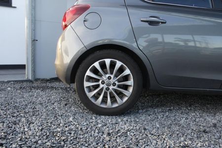 2016-Opel-Corsa-10T-EcoFlex-Cosmo-5-dr_8