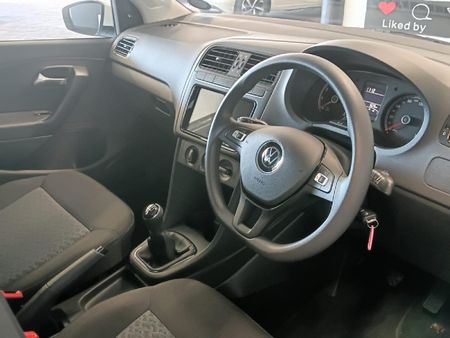 2026-Volkswagen-Polo-Vivo-14-Life_6