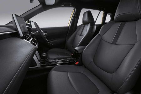 2026-Toyota-Corolla-Cross-18-XS-Hybrid_5