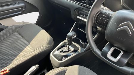 2026-Citroen-C3-12T-Max-Auto_15