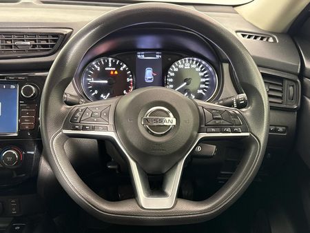2018-Nissan-X-Trail-16-dCi-Visia-7-seat_11