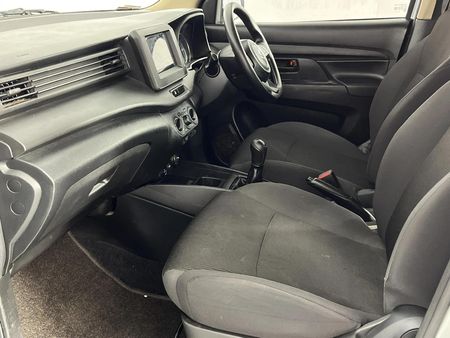 2024-Suzuki-Ertiga-15-GA_4