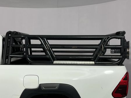 2022-Toyota-Hilux-28-GD-6-Raised-Body-Legend-Auto-Extended-Cab_8