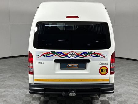 2024-Toyota-Quantum-25-D-4D-Sesfikile-16-seat_16