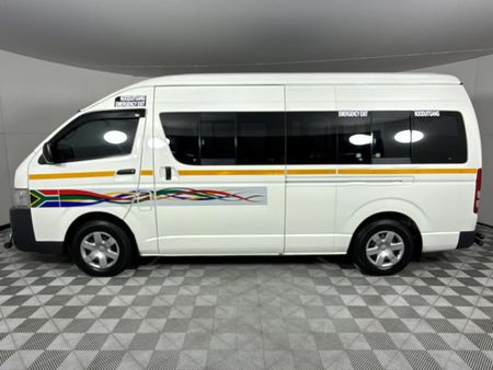 2024-Toyota-Quantum-25-D-4D-Sesfikile-16-seat_17