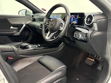 2023-Mercedes-Benz-A-Class-A-200-progressive-Sedan_8