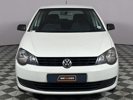 2011-Volkswagen-Polo-Vivo-14-Trendline-5-dr_14