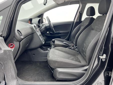 2014-Opel-Corsa-14T-Enjoy-5-dr_6