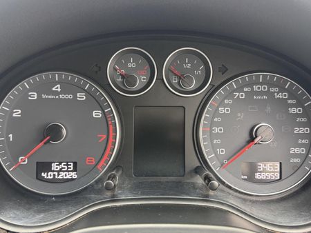 2011-Audi-A3-3-dr-18T-Ambition-Auto_9