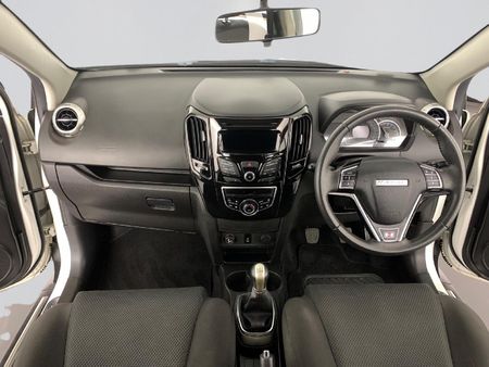 2018-Haval-H1-15-VVT_12