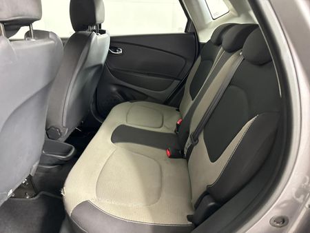 2016-Renault-Captur-900T-Expression-66kW_3