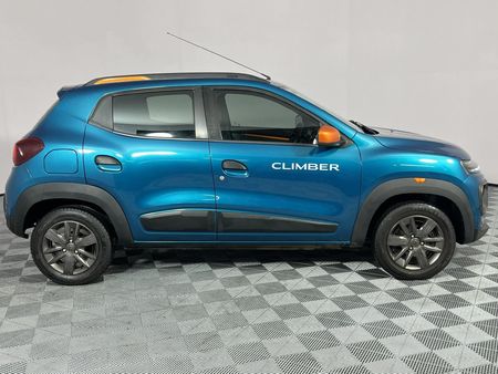 2021-Renault-Kwid-10-Climber_16