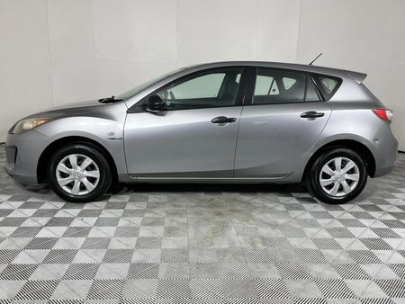 2012-Mazda-3-16-Sport-Original_18