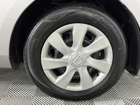 2012-Mazda-3-16-Sport-Original_5