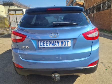 2014-Hyundai-ix35-20_4