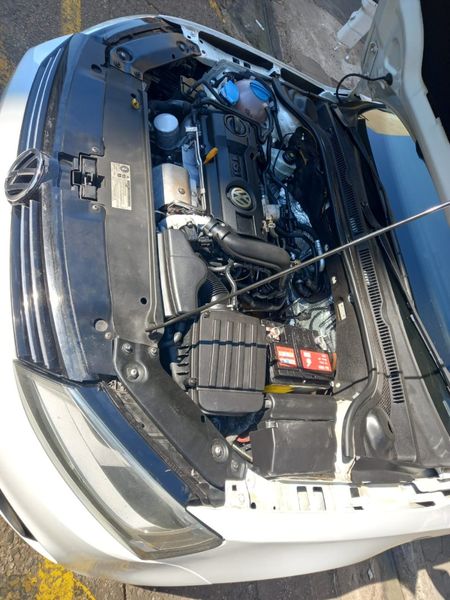 2015-Volkswagen-Jetta-GP-14-TSI-Comfortline_8